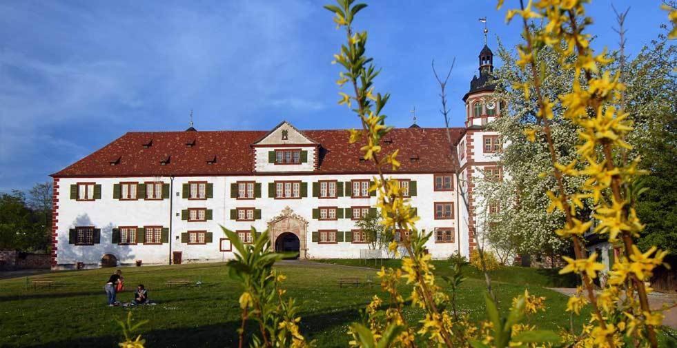 Teichhotel Schmalkalden Exteriör bild